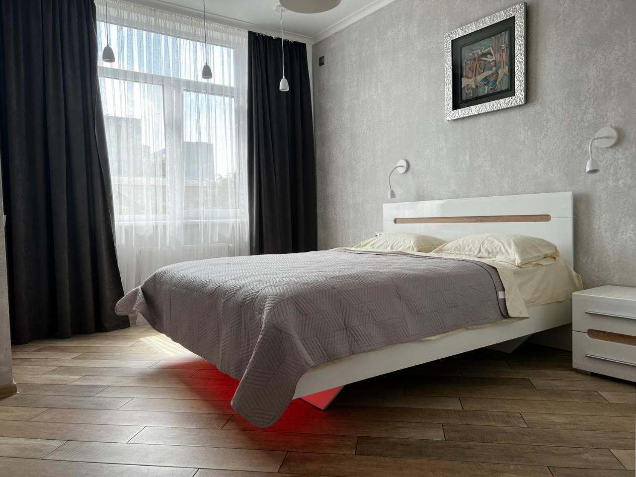 Green Apartments แชร์นีฮีฟ ภายนอก รูปภาพ