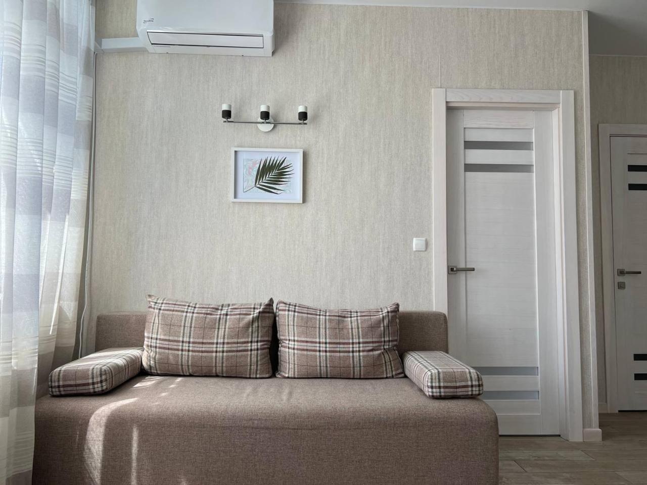 Green Apartments แชร์นีฮีฟ ภายนอก รูปภาพ